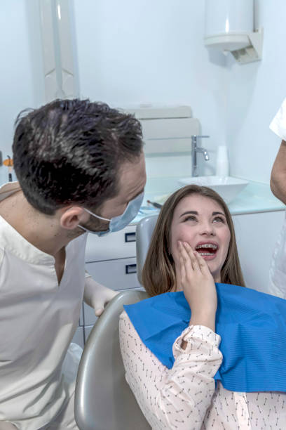 Best Emergency Dentist for Knocked-Out Tooth in Daly City, CA